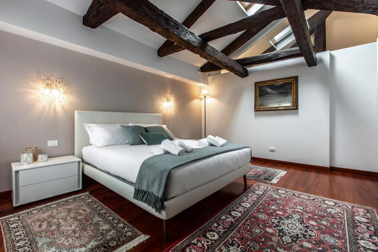 Апартаменты San Pantalon Luxury Penthouse R&R Венеция Экстерьер фото